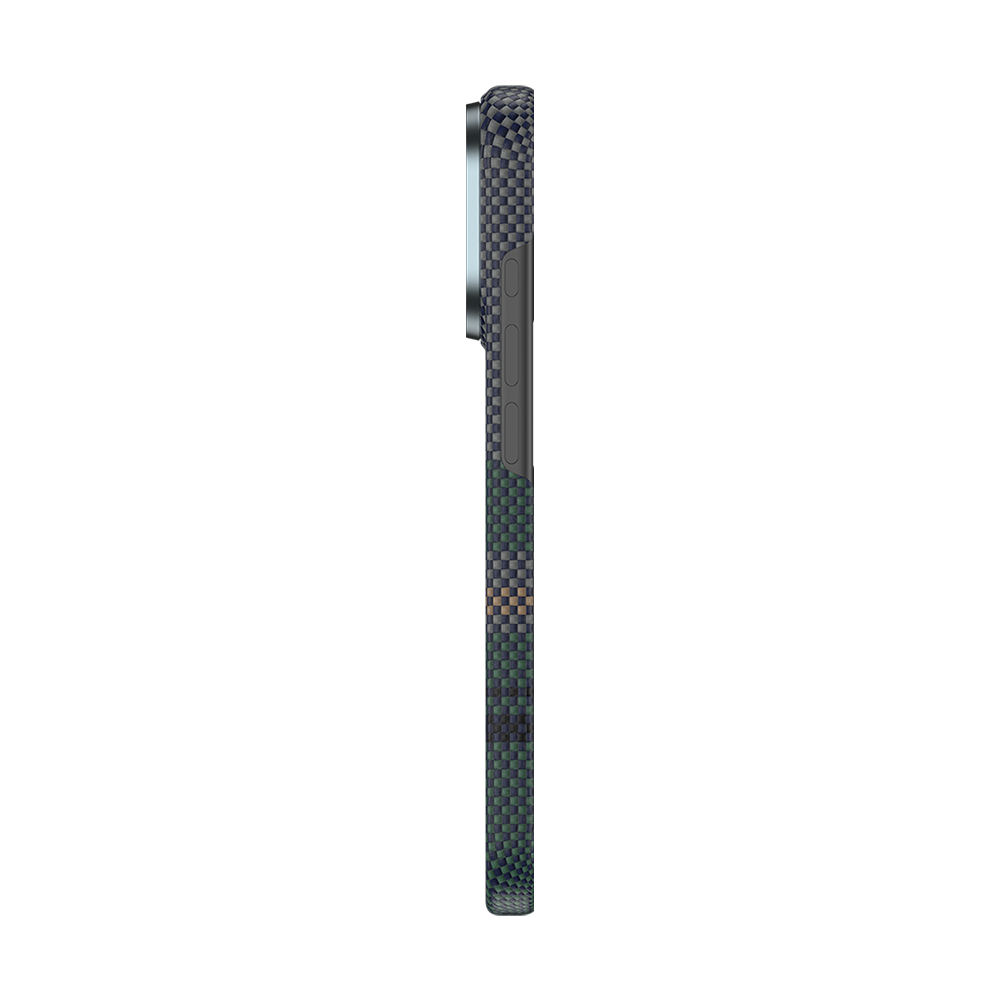 Side view of Benks iPhone 17 Pro Max Case, providing a slim and lightweight design with durable Kevlar® Fiber for everyday protection.