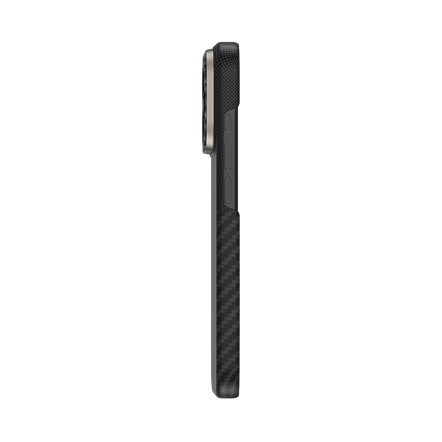 Montage ArmorAir Case built with Kevlar® for iPhone 17 Pro